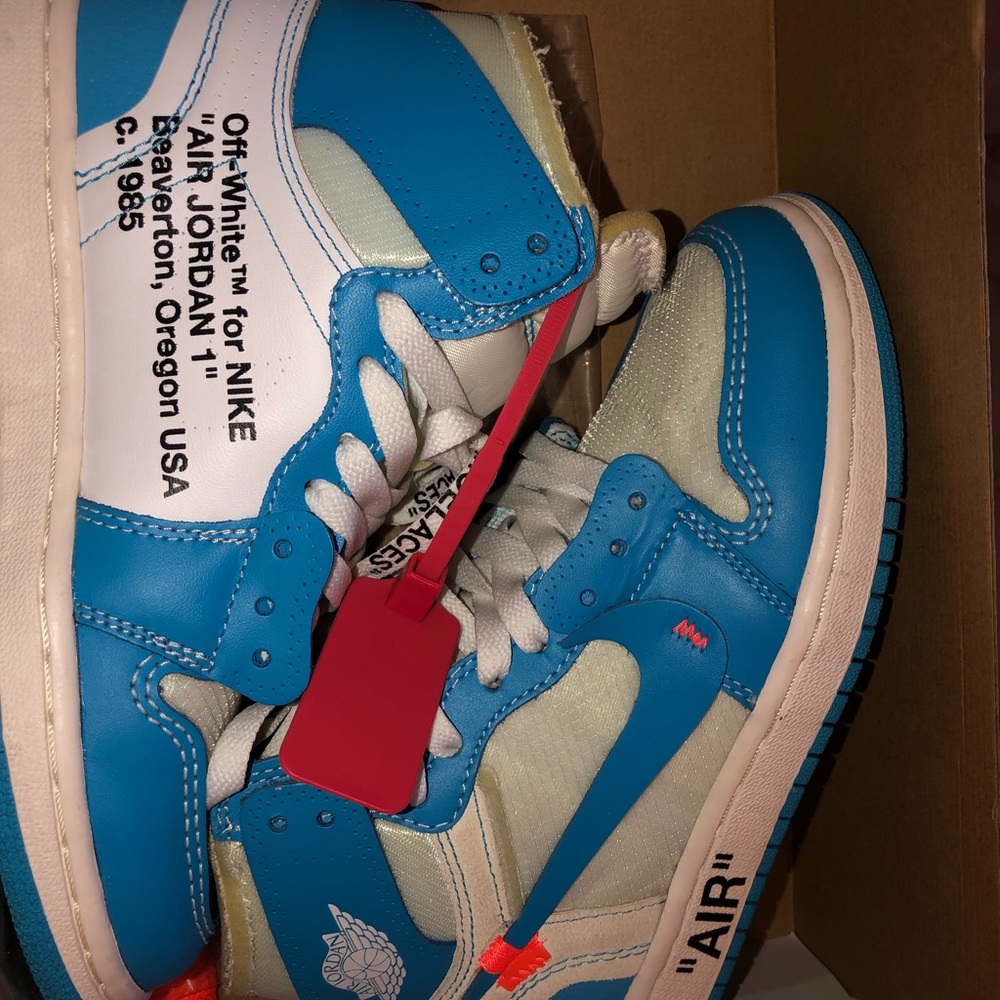 Off white unc size 5